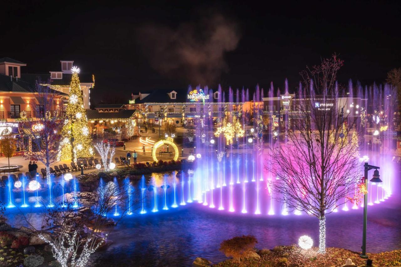 Gatlinburg Condo With Smoky Views Walk To Town! 외부 사진
