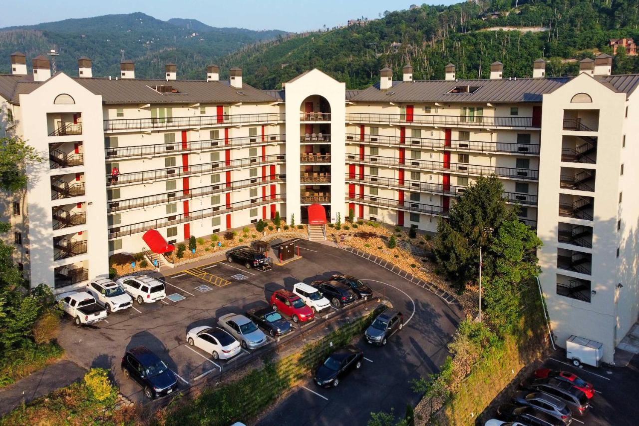 Gatlinburg Condo With Smoky Views Walk To Town! 외부 사진