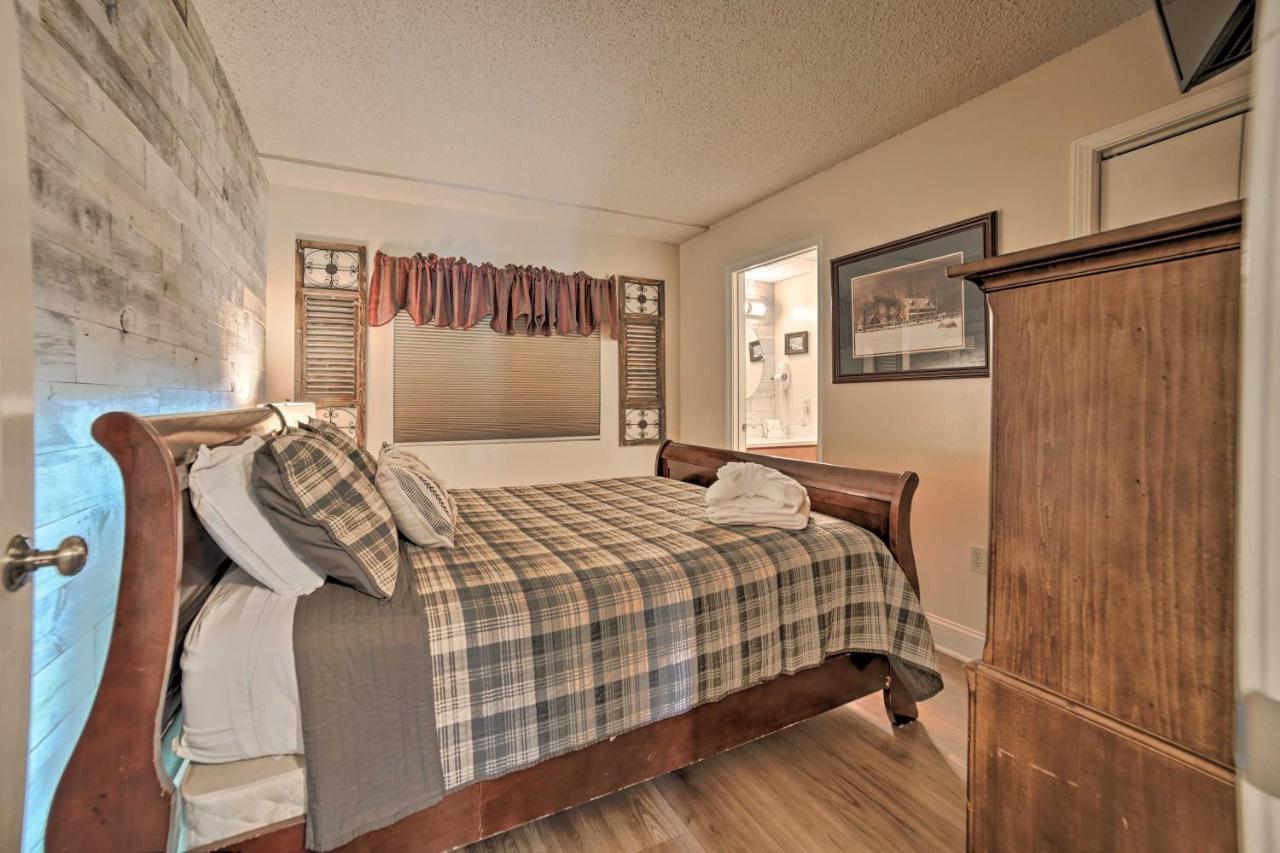 Gatlinburg Condo With Smoky Views Walk To Town! 외부 사진