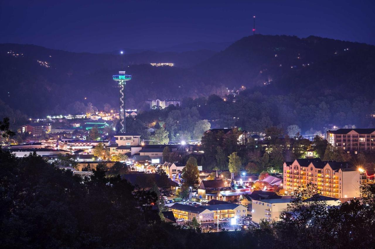 Gatlinburg Condo With Smoky Views Walk To Town! 외부 사진