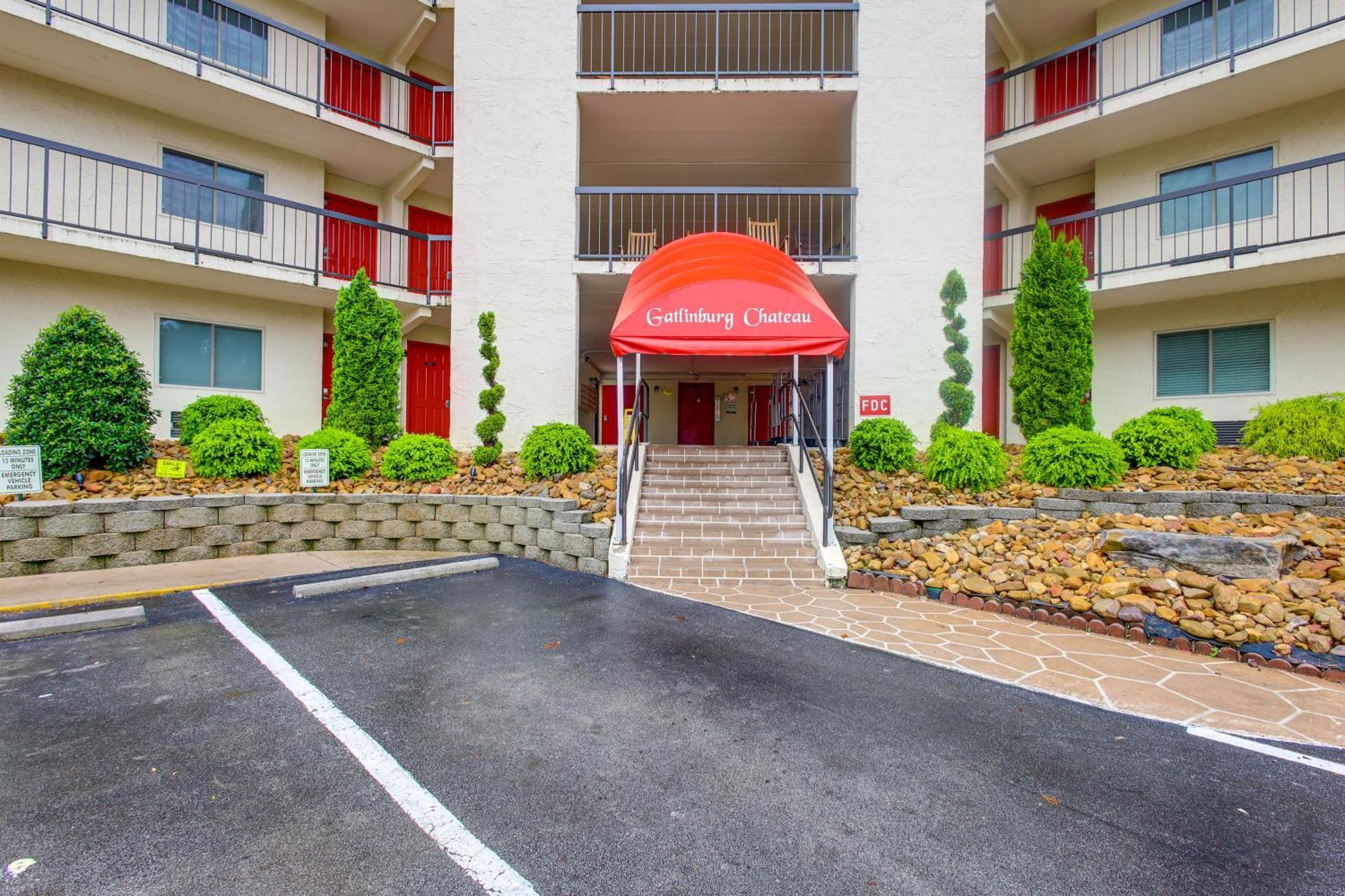 Gatlinburg Condo With Smoky Views Walk To Town! 외부 사진
