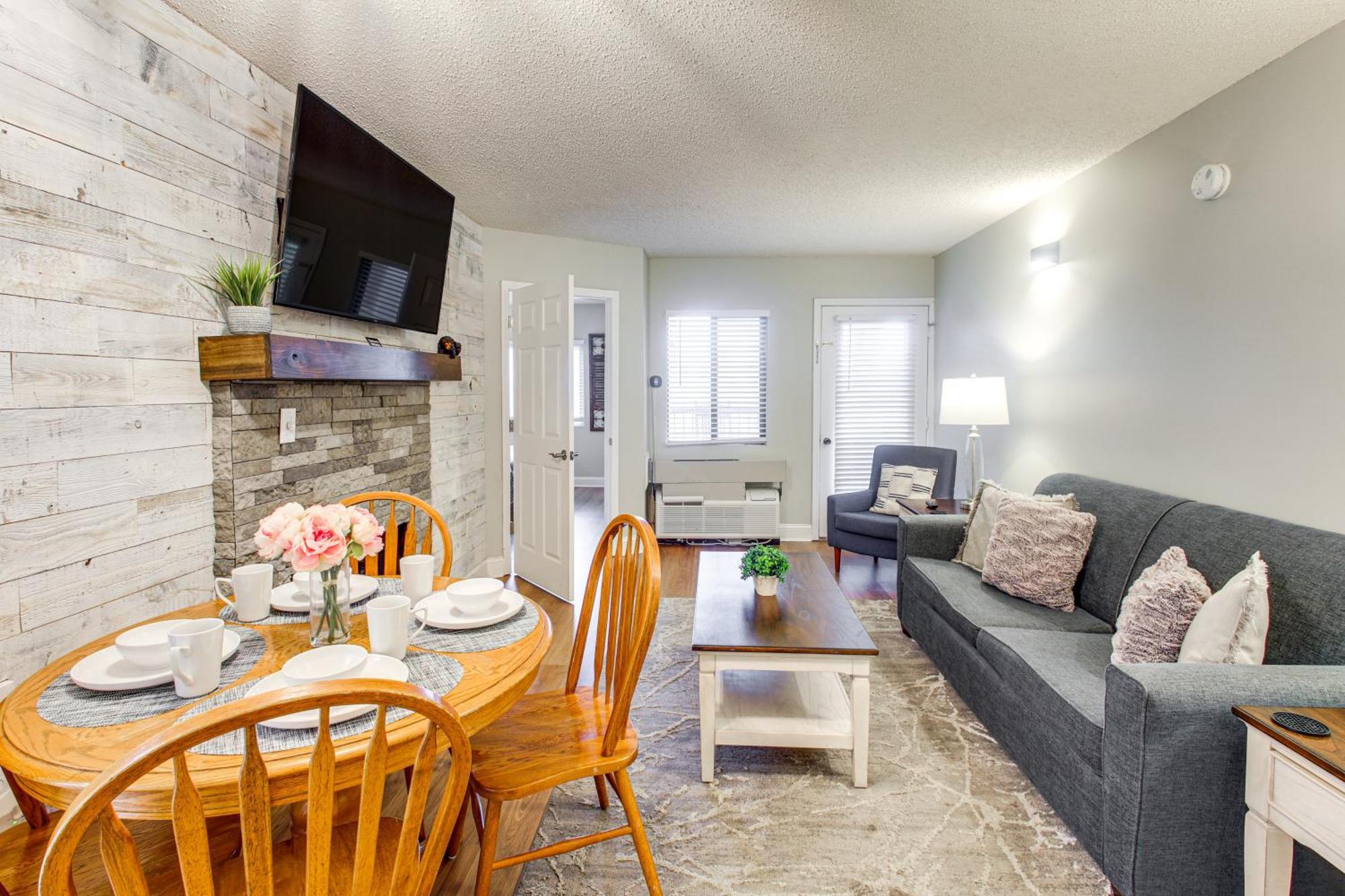 Gatlinburg Condo With Smoky Views Walk To Town! 외부 사진