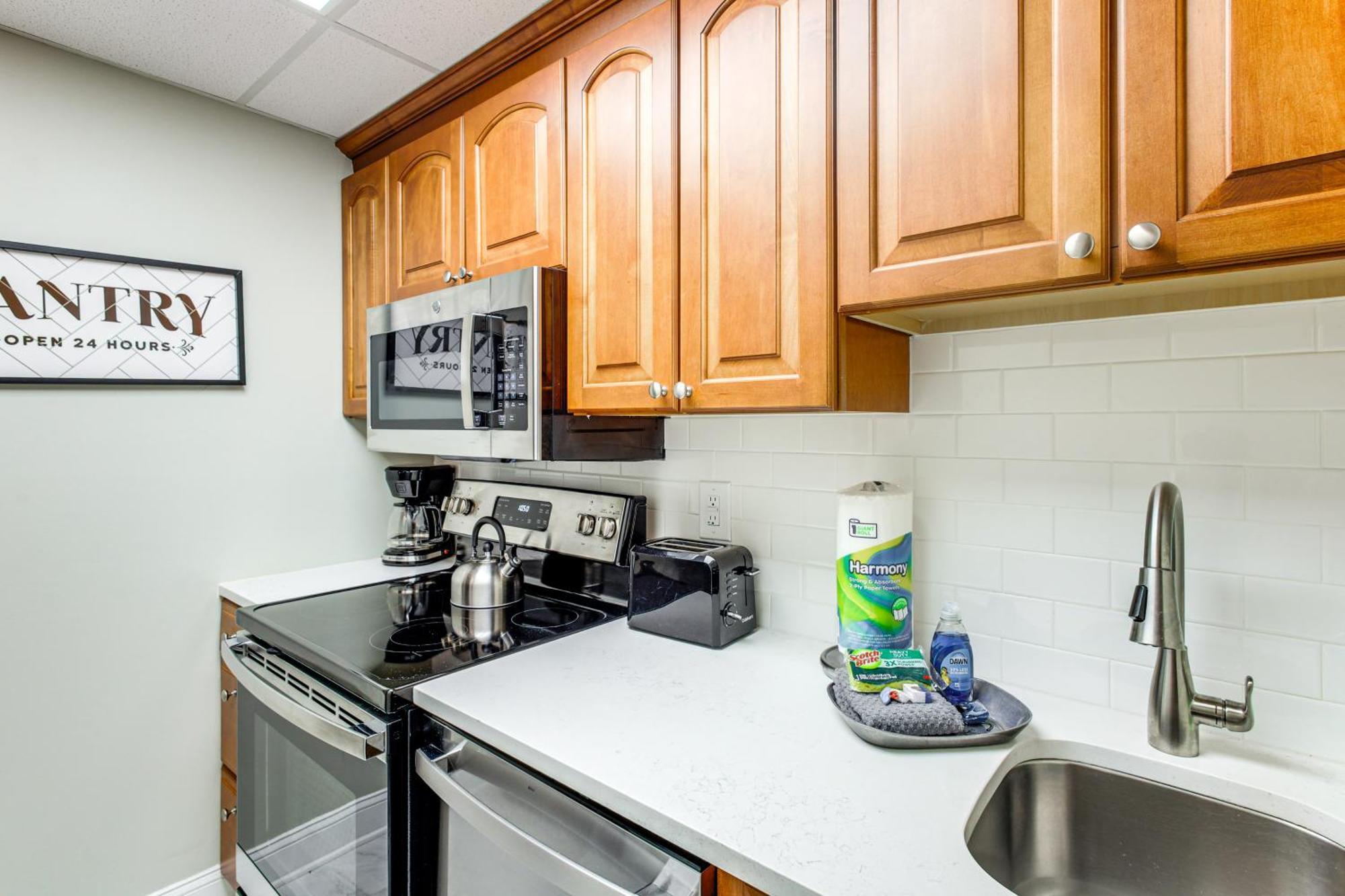 Gatlinburg Condo With Smoky Views Walk To Town! 외부 사진